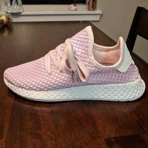 NWT Adidas Deerupt Shoes
